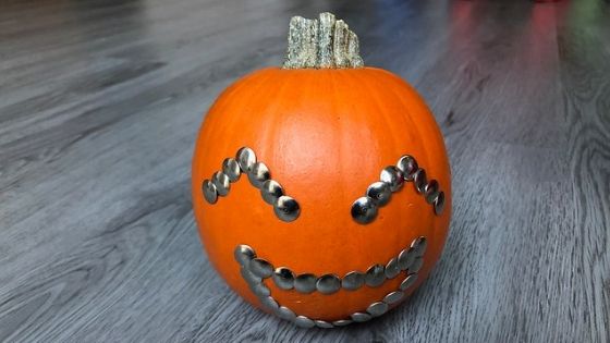 thumb tack pumpkin