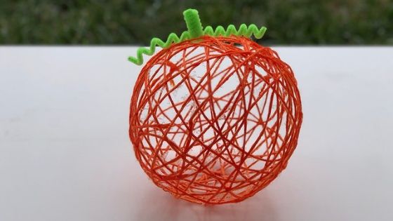 Yarn Pumpkin Finished 1