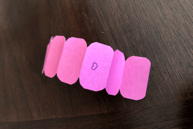 Paper-Caterpillar-Race-9