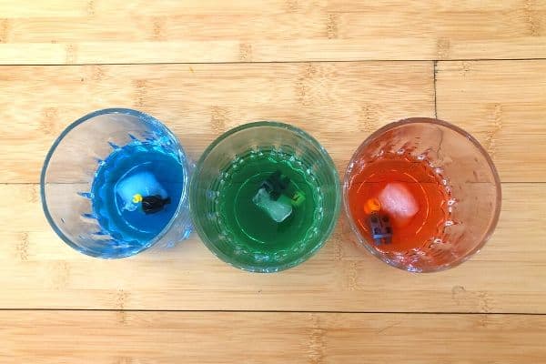Free LEGO Pieces from Ice with Water