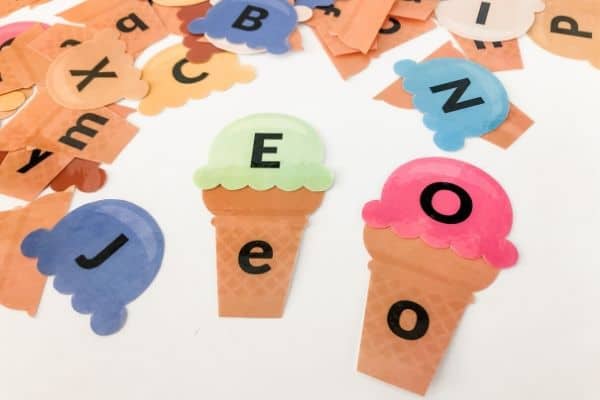 FREE Ice Cream Alphabet Match-up File Folder Game {Free Instant