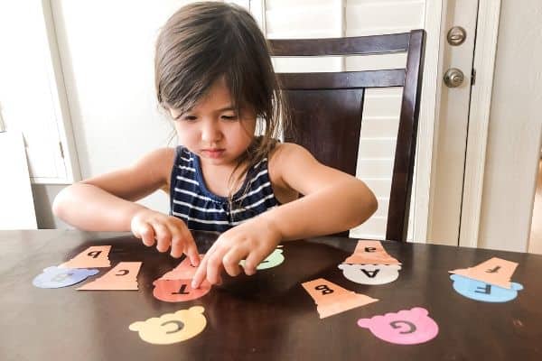 Ice Cream Alphabet Matching Game Playing