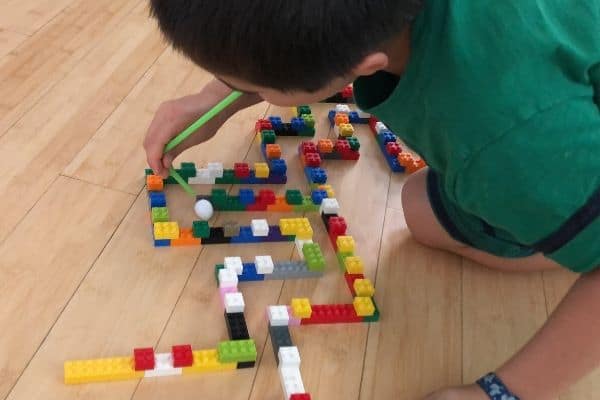 LEGO Maze Blow White Pom Pom Floor