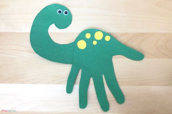 Dinosaur Handprint Craft Mombrite