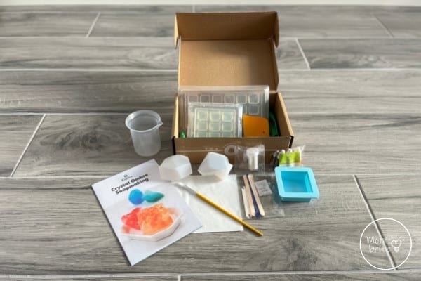 KiwiCo Soap Making Kit Unbox