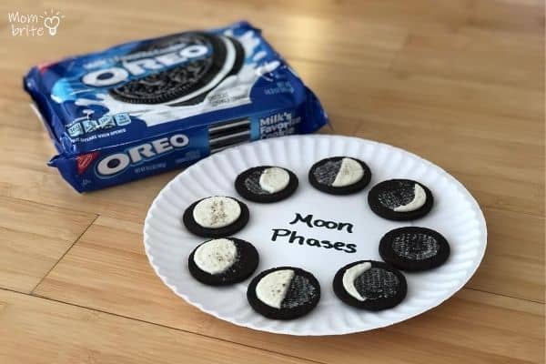 Oreo Cookies Moon Phases Box and Paper Plate