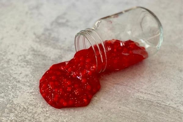 Red-Blood-Model-Slime-Leak-from-Jar