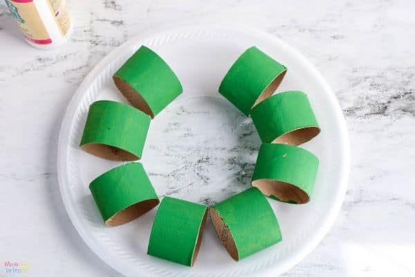 Cardboard Tube Wreath (3)