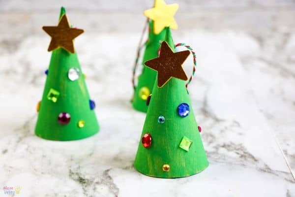 Christmas Tree Cone Ornament Process (5)