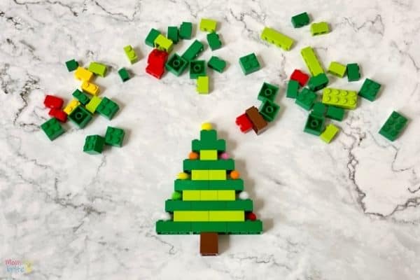 How to Build a LEGO Christmas Tree