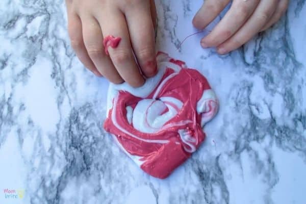 Peppermint Candy Slime Recipe (5)