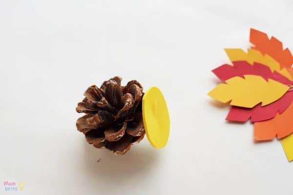 Pinecone Turkey Craft (5)