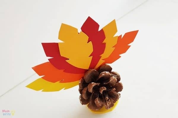 Pinecone Turkey Craft (6)