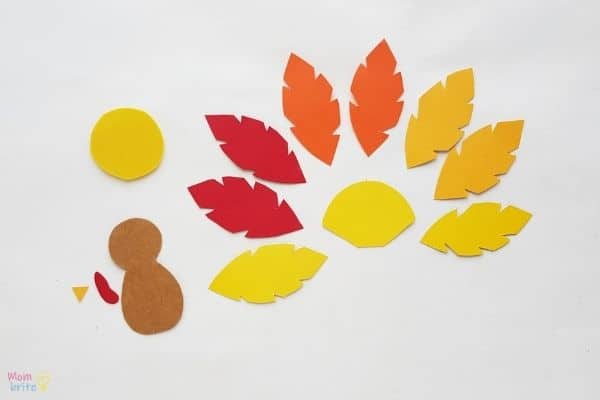 Adorable Pinecone Turkey Thanksgiving Crafts For Kids Free Printable adorable-pinecone-turkey-thanksgiving-crafts-for-kids-free-printable