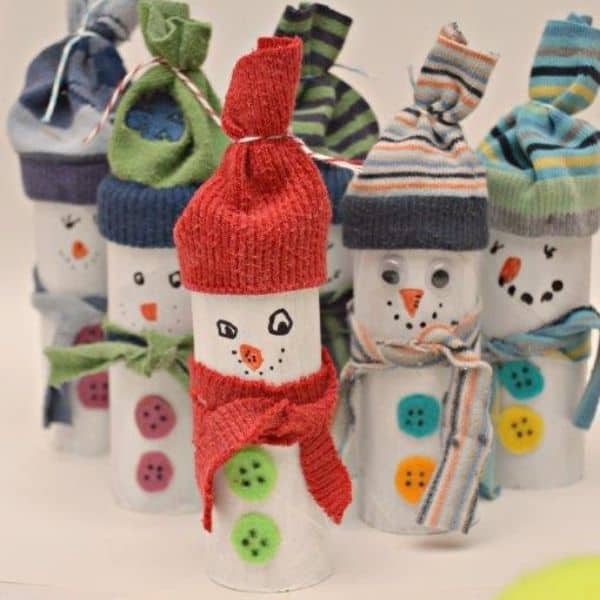 20+ Winter Arts and Crafts for Kids | Mombrite