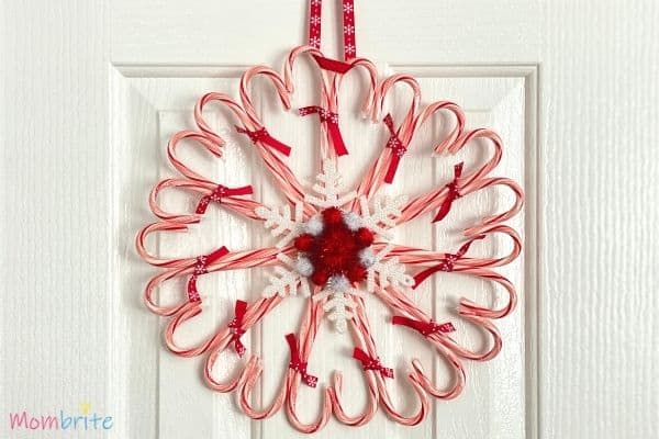 Candy Cane Wreath (2)