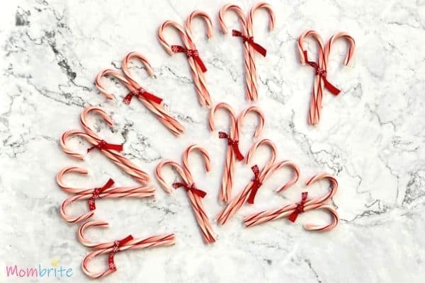 Candy Cane Wreath Tie Ribbons