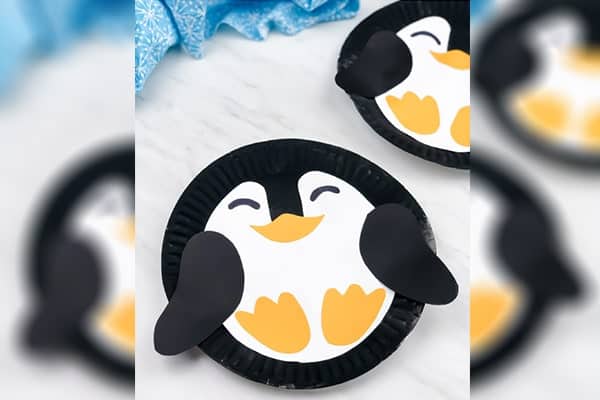 Circle paper plate penguincraft-min