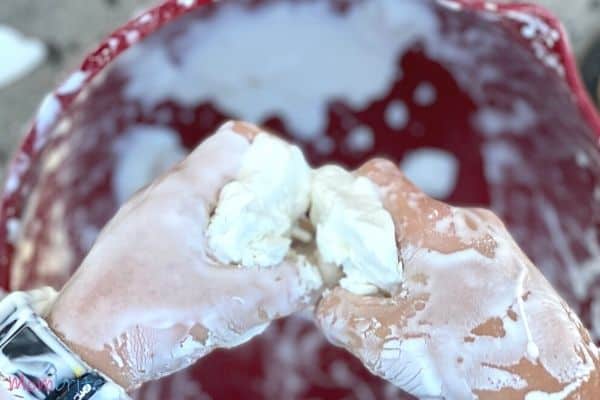 How to Make Oobleck Recipe Balls