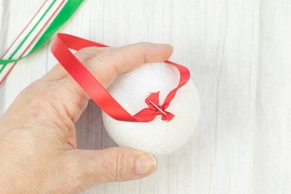 Pom Poms Ball Christmas Ornament Craft (4)