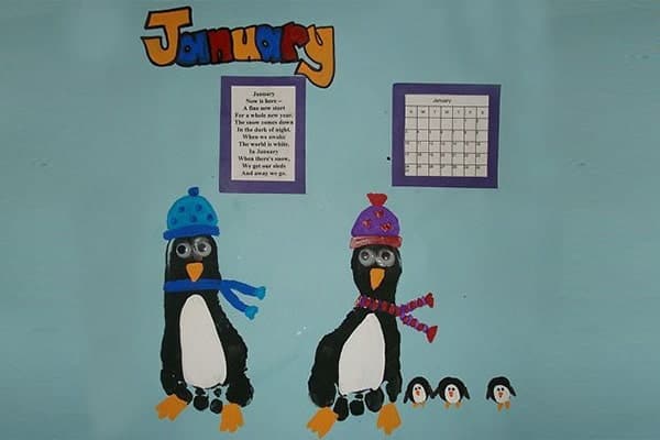 penguin-footprints-for-january-handprint-calendar-min