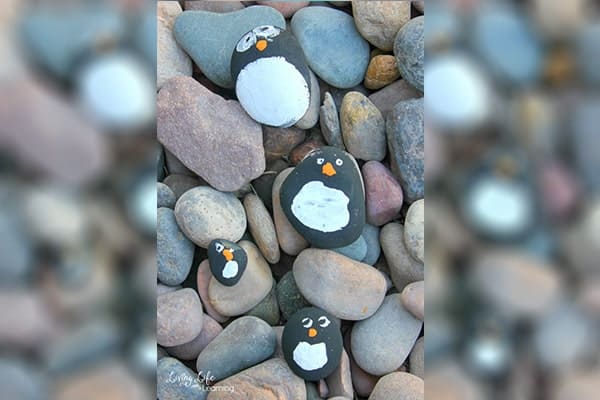 penguin-rock-painting-for-kids-min