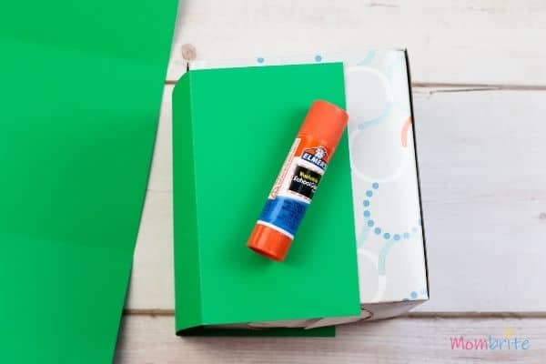 Leprechaun Trap Glue Paper to Tissue Box