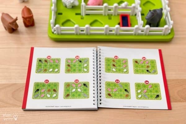 SmartGames Smart Farmer Board Game, a Fun, STEM Focused Cognitive  Skill-Building Brain Game and Puzzle Game for Ages 4 and Up