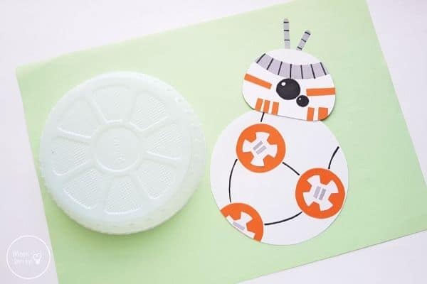 Star Wars Paper Plate BB-8 Craft Glue on Eyes