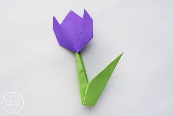 Origami Tulips Attach Flower to Stem