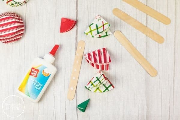 Cupcake Liner Christmas Tree Ornament Craft Apply Glue to Popsicle Stick