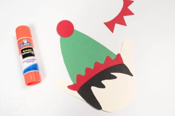 Elf Handprint Craft Decorate the Hat