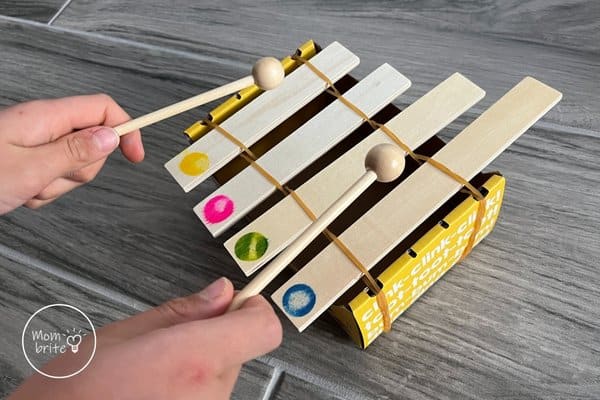 Koala Crate Play Xylophone