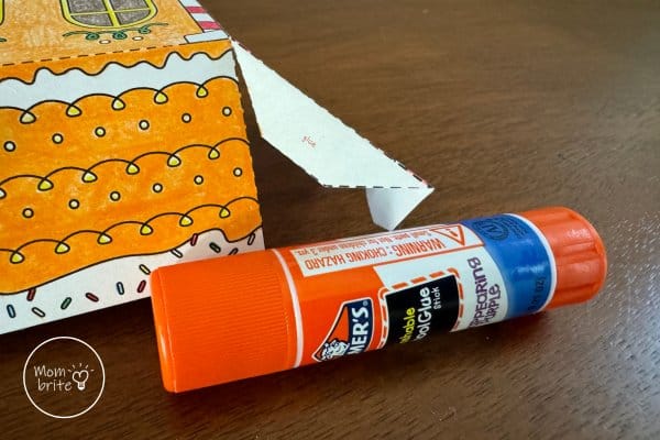 Glue the Flaps 3D Paper Gingerbread House